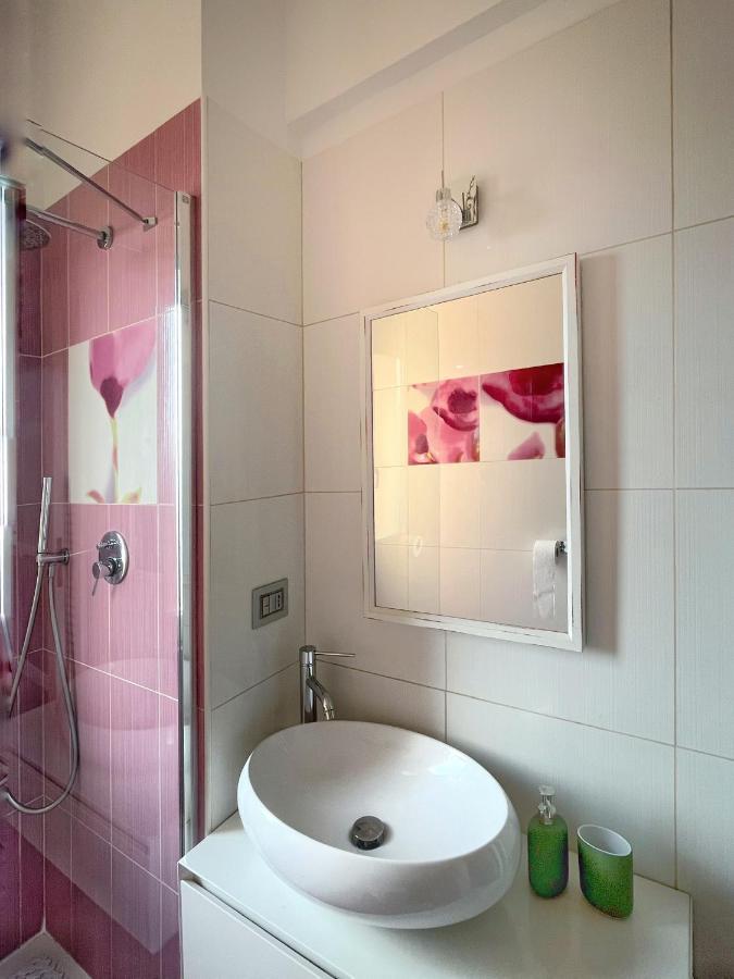 Ferienwohnung Il Nido Di Giraben Savona Exterior foto