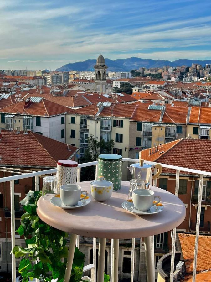 Ferienwohnung Il Nido Di Giraben Savona Exterior foto